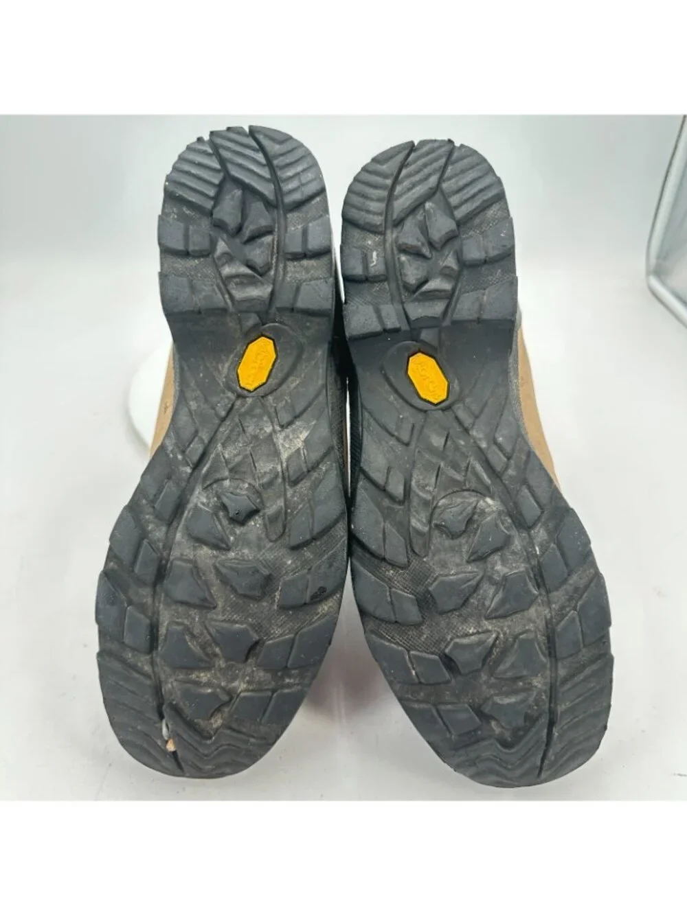 Lowa Caminos GTX Men Size 9.5 Brown Black Leather Vibram Sole Hiking Shoes